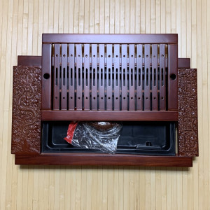 Чабань бордо из дерева 54x35 см. Photo 2